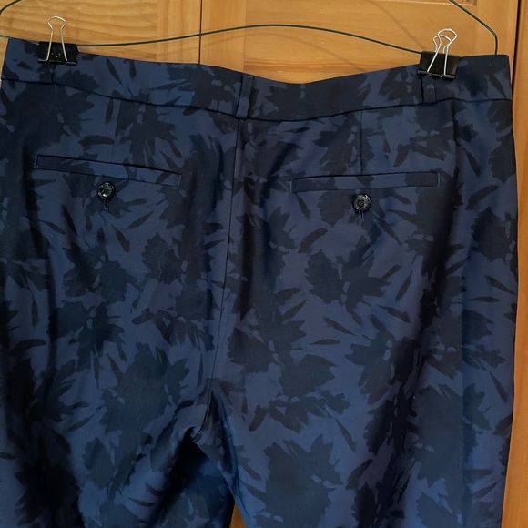 Vintage Blue printed banana republic  women’s slacks - Picture 1 of 5